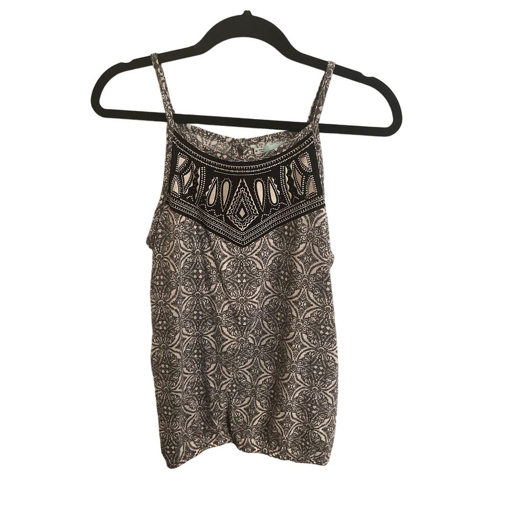 Women’s spaghetti strap Maurices medium top